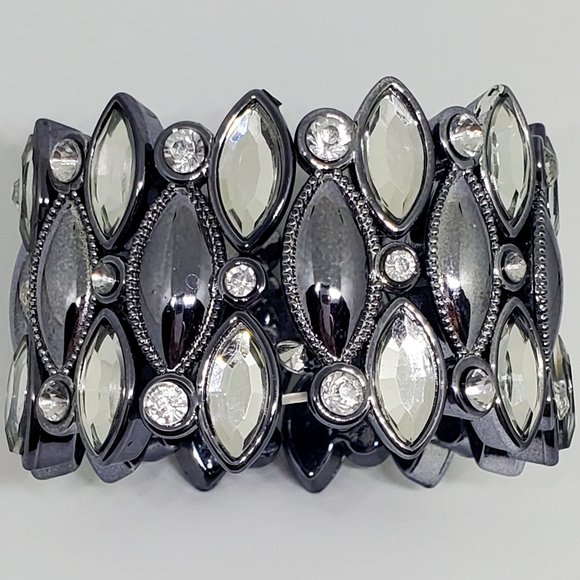 Silver Gray Wide Marquise Stone Stretch Bracelet - Picture 1 of 7